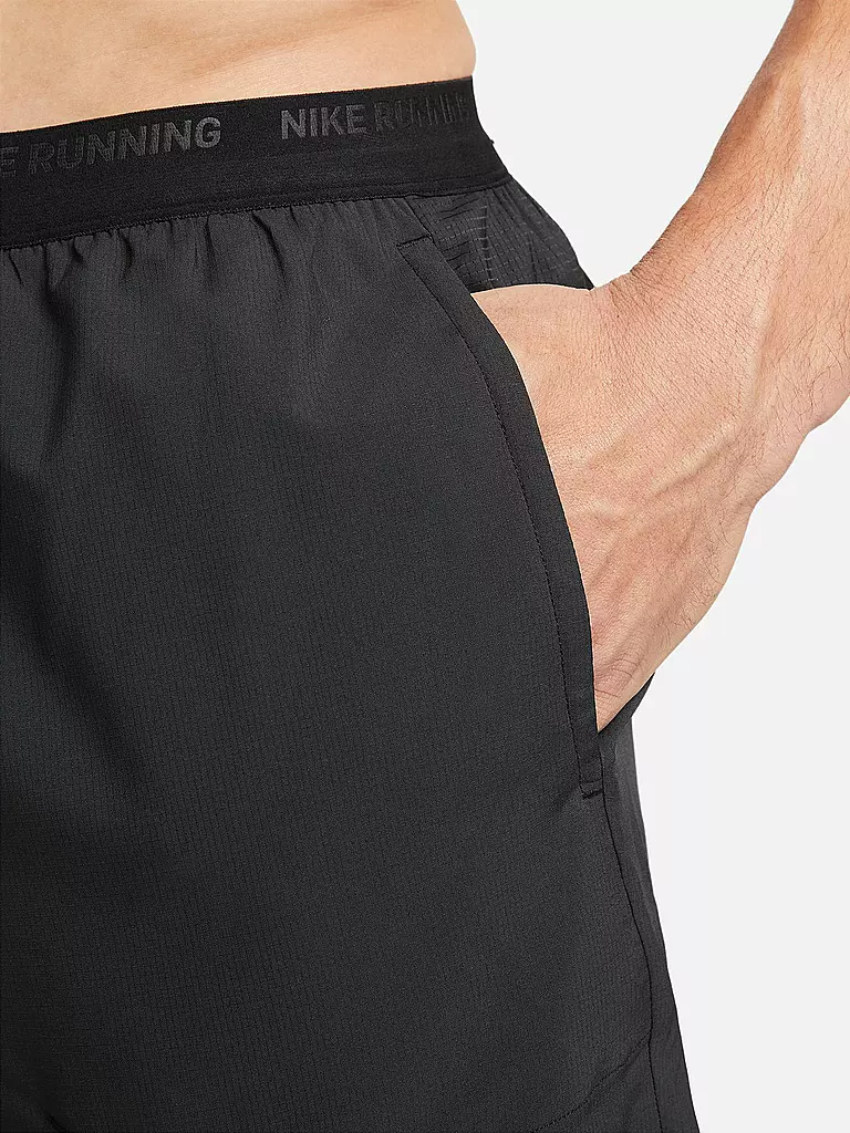 NIKE | Herren Laufshort Dri-FIT Stride 7" | schwarz