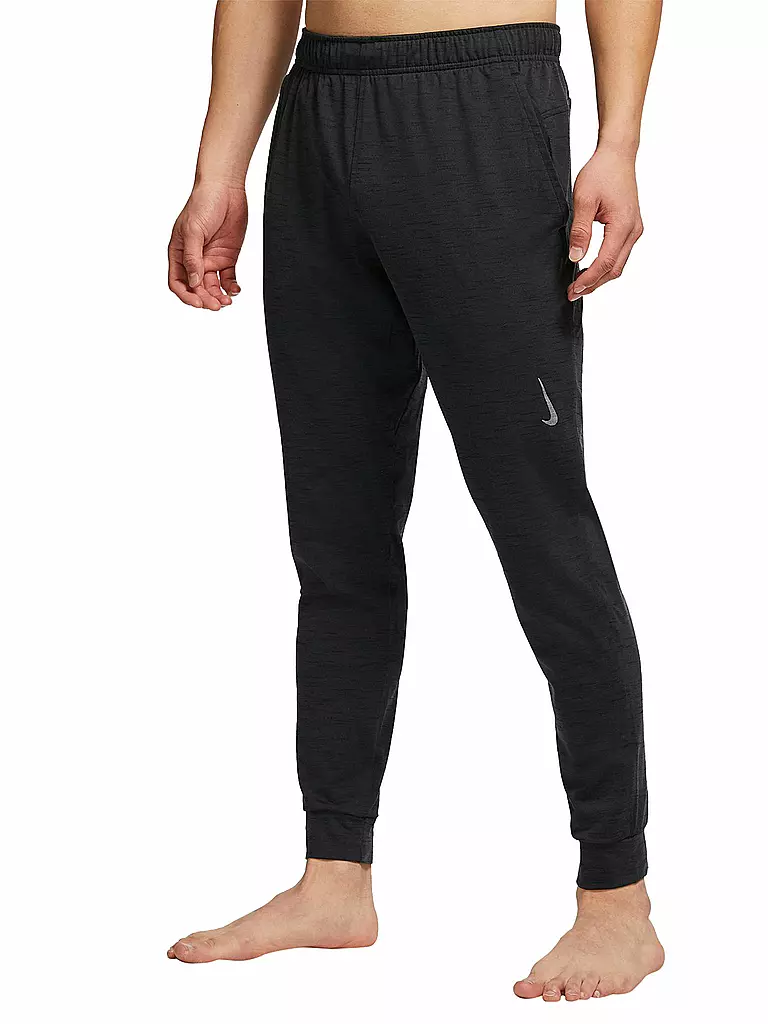 NIKE | Herren Yoga Hose Dri-FIT | schwarz