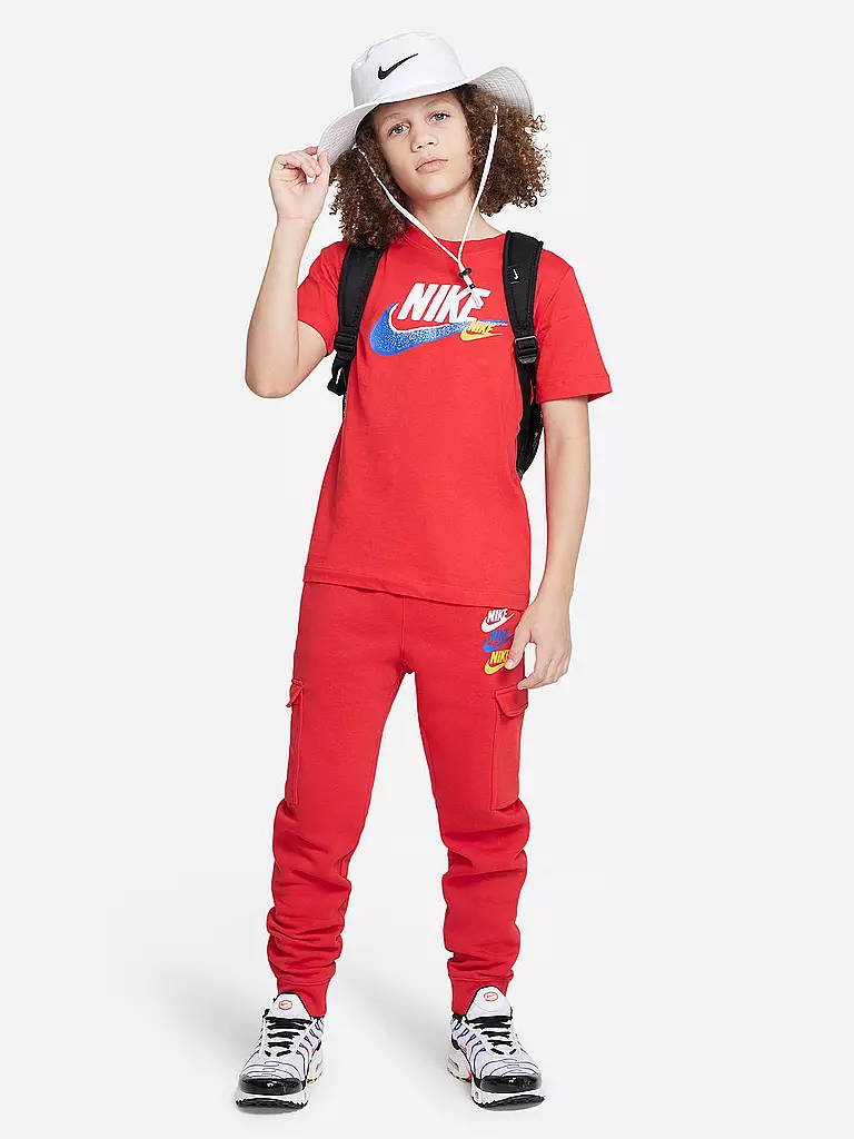 NIKE | Jungen T-Shirt Sportswear Standard Issue | rot