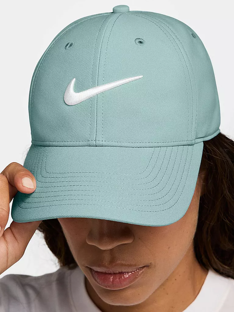NIKE | Kappe Dri-FIT Club 7 | 