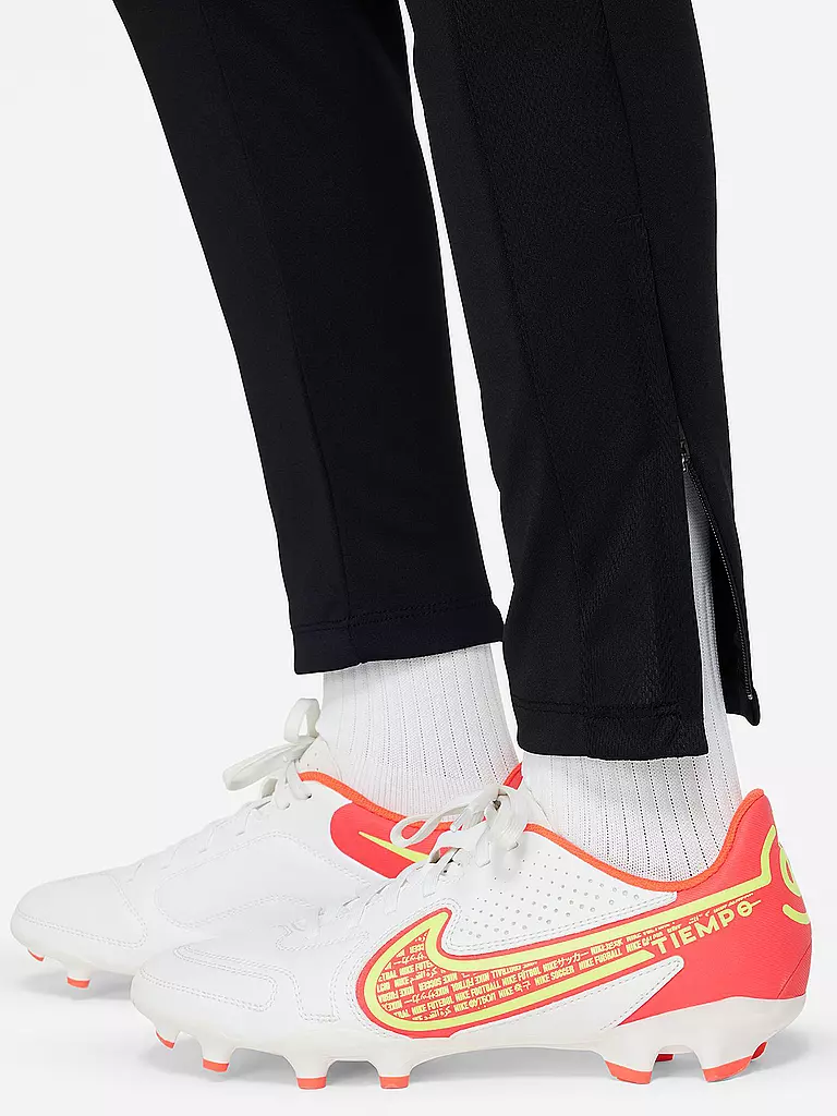 NIKE | Kinder Fußballhose Dri-FIT Academy23 | schwarz