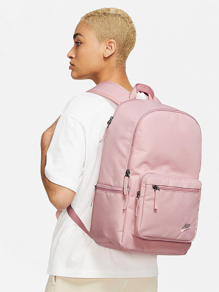 NIKE | Rucksack Heritage | rosa