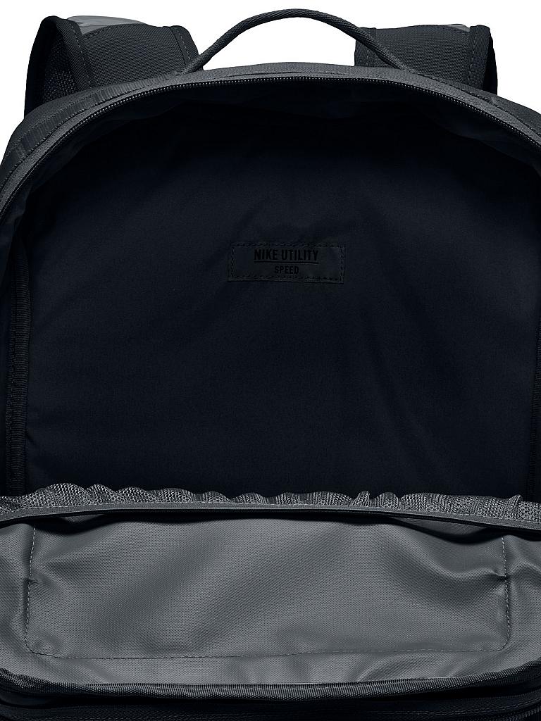 NIKE Trainingsrucksack Utility Speed schwarz