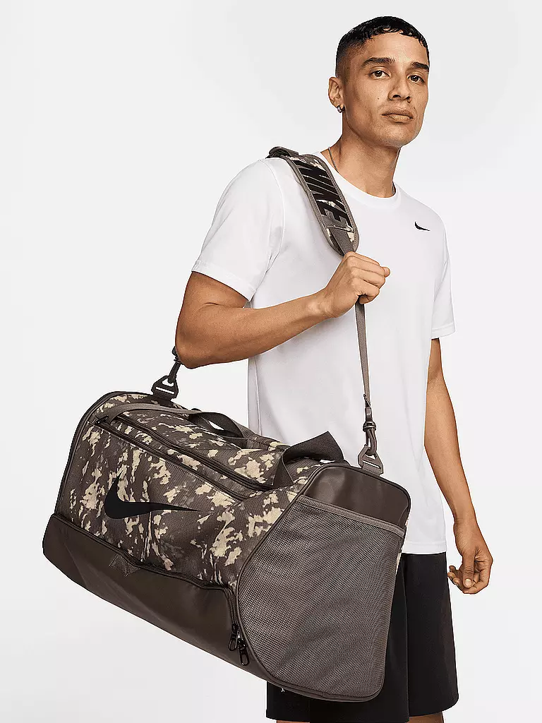 NIKE | Trainingstasche Brasilia 60L | olive