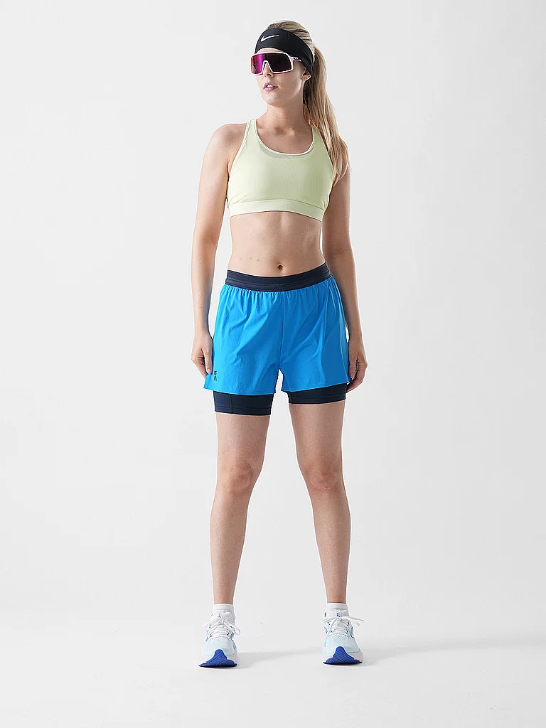 ON Damen Laufshorts 2in1 3 Performance blau | XS — Bild 3