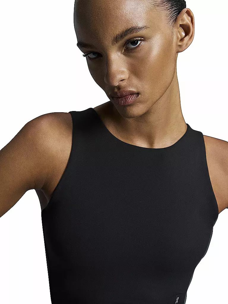 ON | Damen Laufshirt Core 2in1 Crop | schwarz