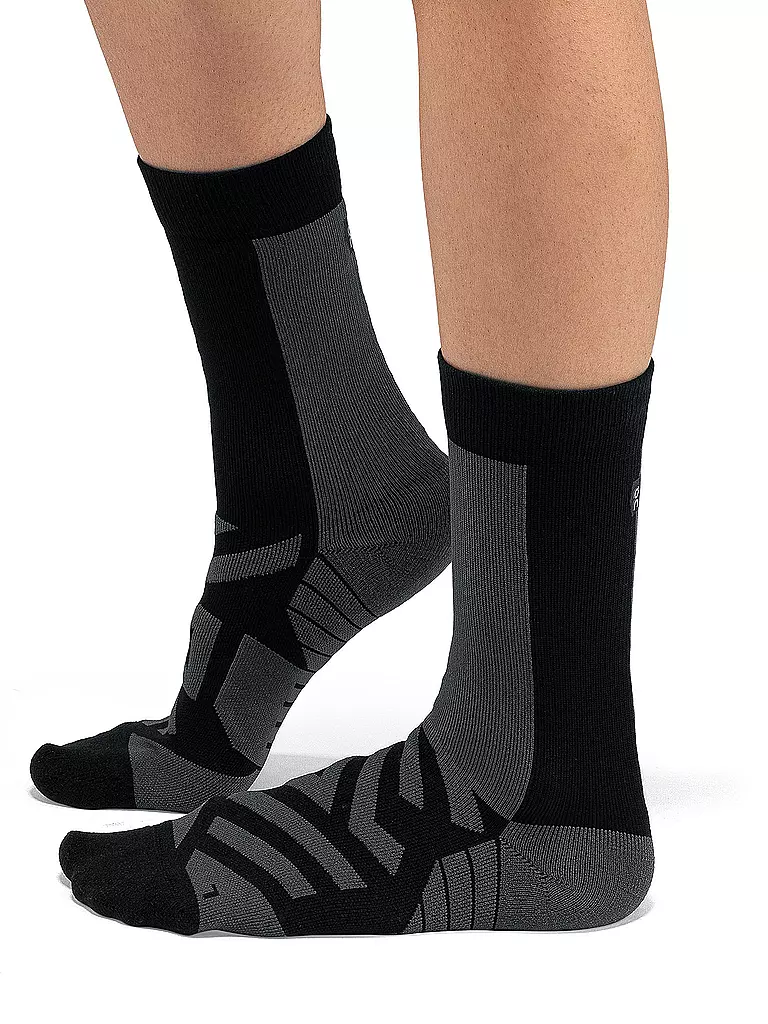 ON | Damen Laufsocken Performance High Sock | schwarz