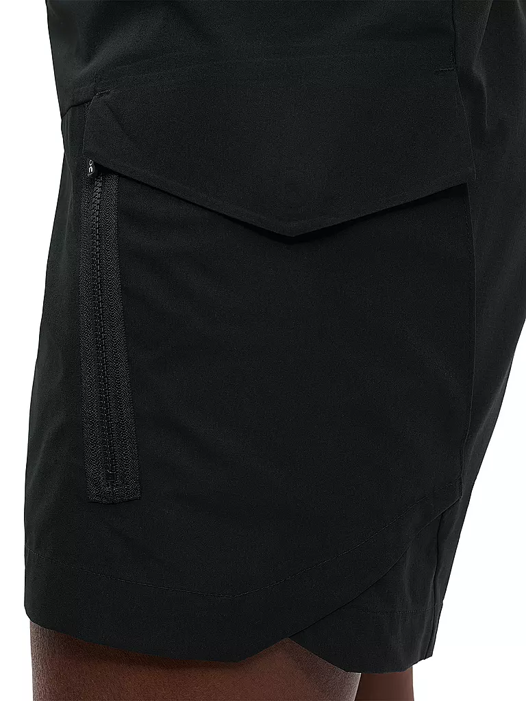 ON | Damen Short Explorer | schwarz