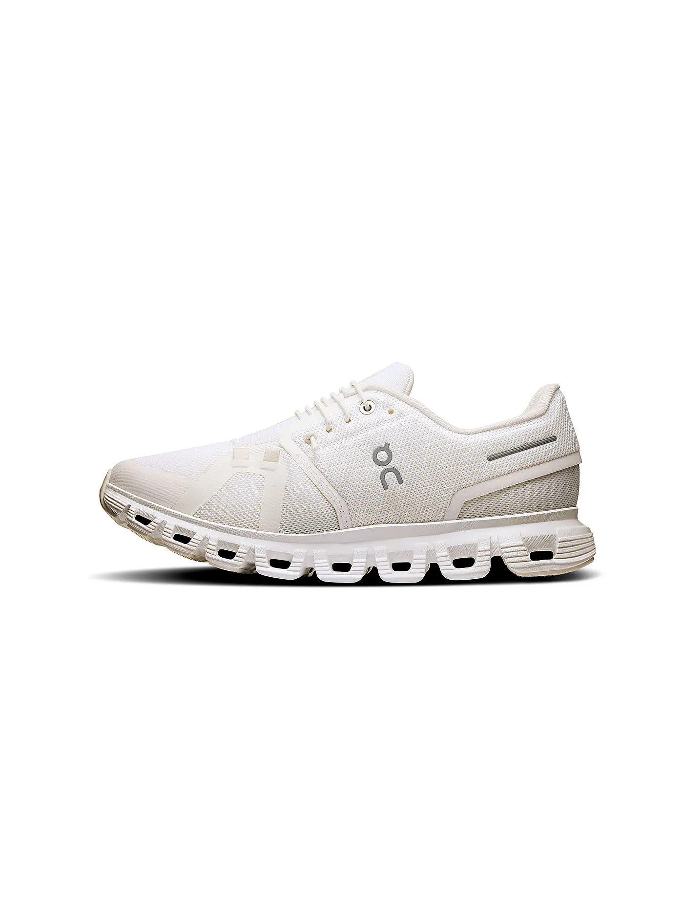 ON | Damen Sneaker Cloud 6 | weiss