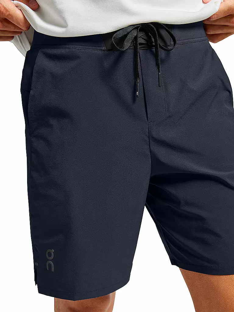 ON | Herren 2in1 Laufshort Performance Hybrid | dunkelblau