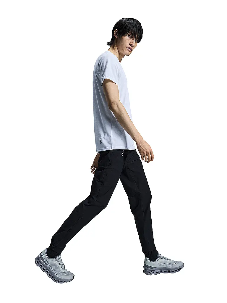 ON | Herren Lauftight Core | schwarz