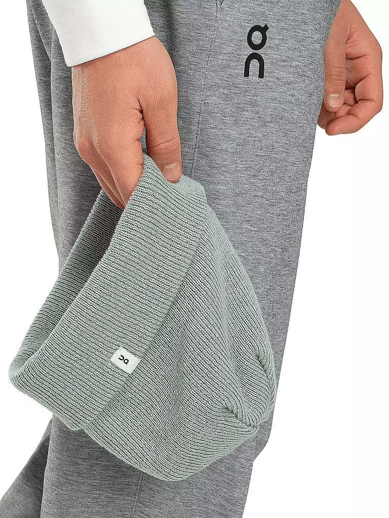 ON | Mütze Merino | schwarz