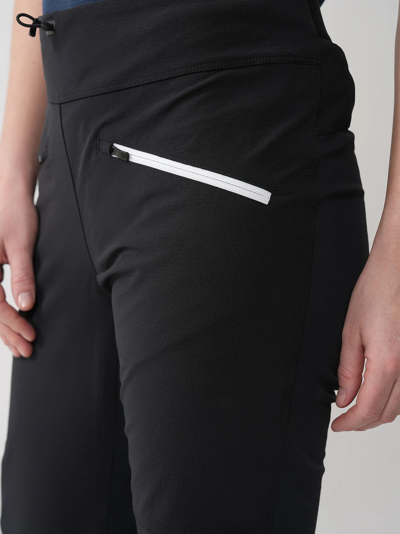 ORTOVOX | Damen Touren Softshellhose Berrino | schwarz