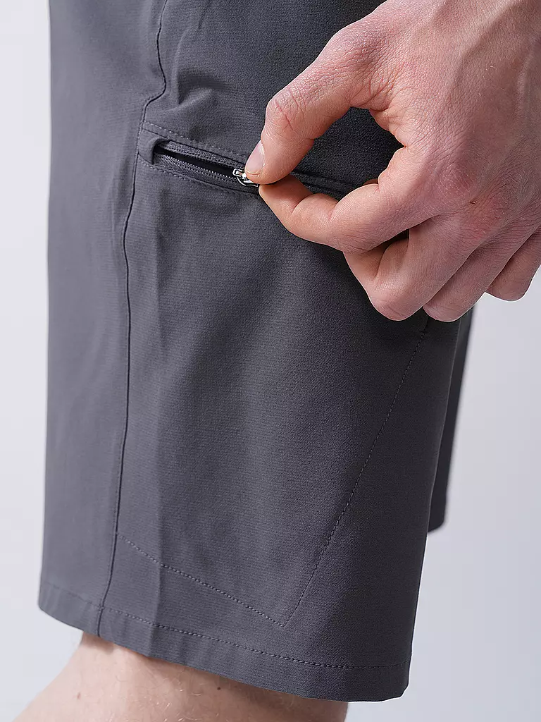 PATAGONIA | Herren Short Altvia Trail | olive