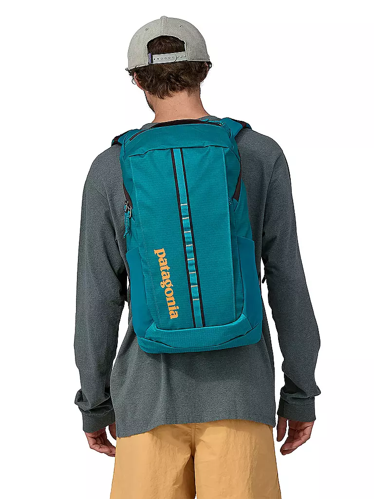 PATAGONIA | Tagesrucksack Black Hole® Pack 25L | olive