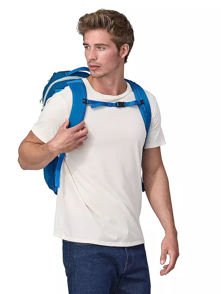 PATAGONIA | Tagesrucksack Black Hole 25L | blau