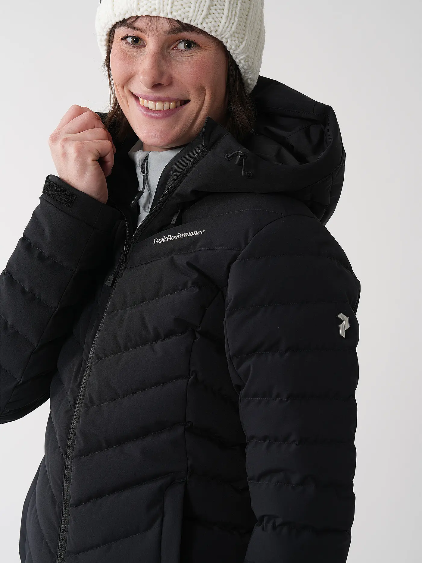 PEAK PERFORMANCE | Damen Skijacke Frost | schwarz