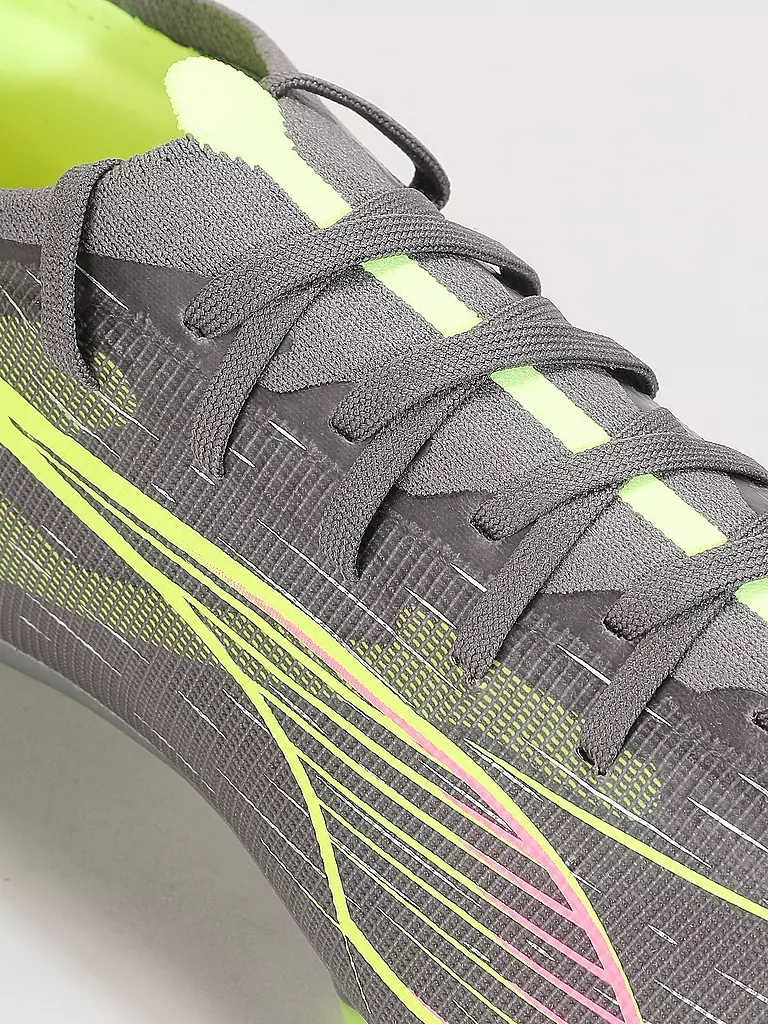 PUMA | Herren Fußballschuhe Nocken Ultra Match | silber