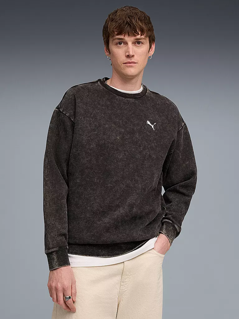 PUMA | Herren Sweater ESS ELEVATED Relaxed Wash | schwarz