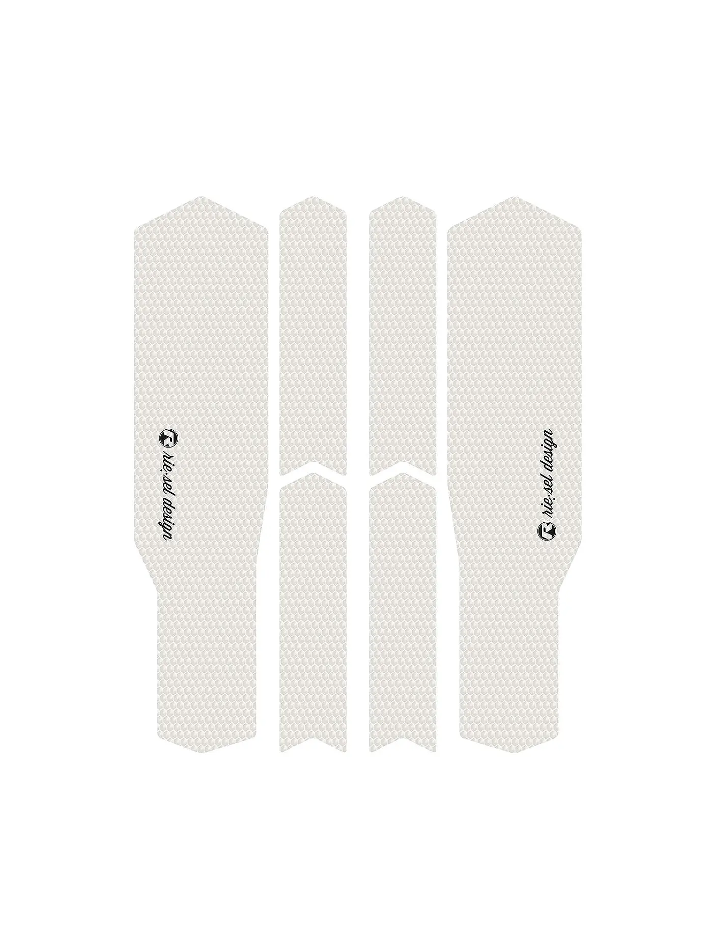 RIESEL DESIGN | chain:TAPE 3000 Maori Grey | transparent