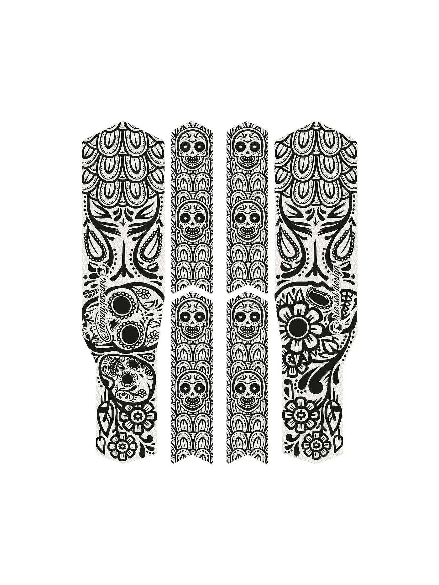 RIESEL DESIGN | chain:TAPE 3000 Maori Grey | schwarz