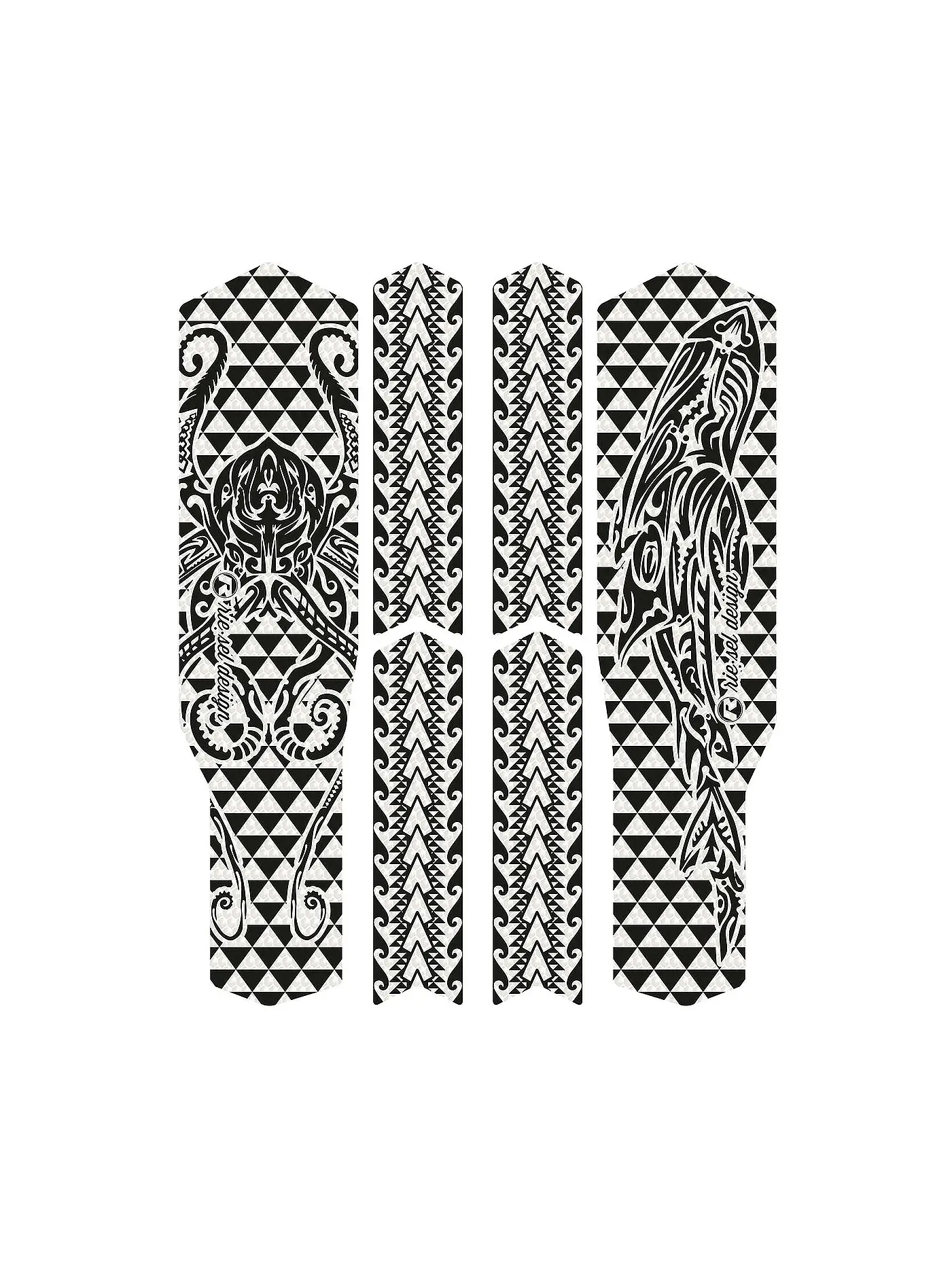 RIESEL DESIGN | chain:TAPE 3000 Maori Grey | schwarz