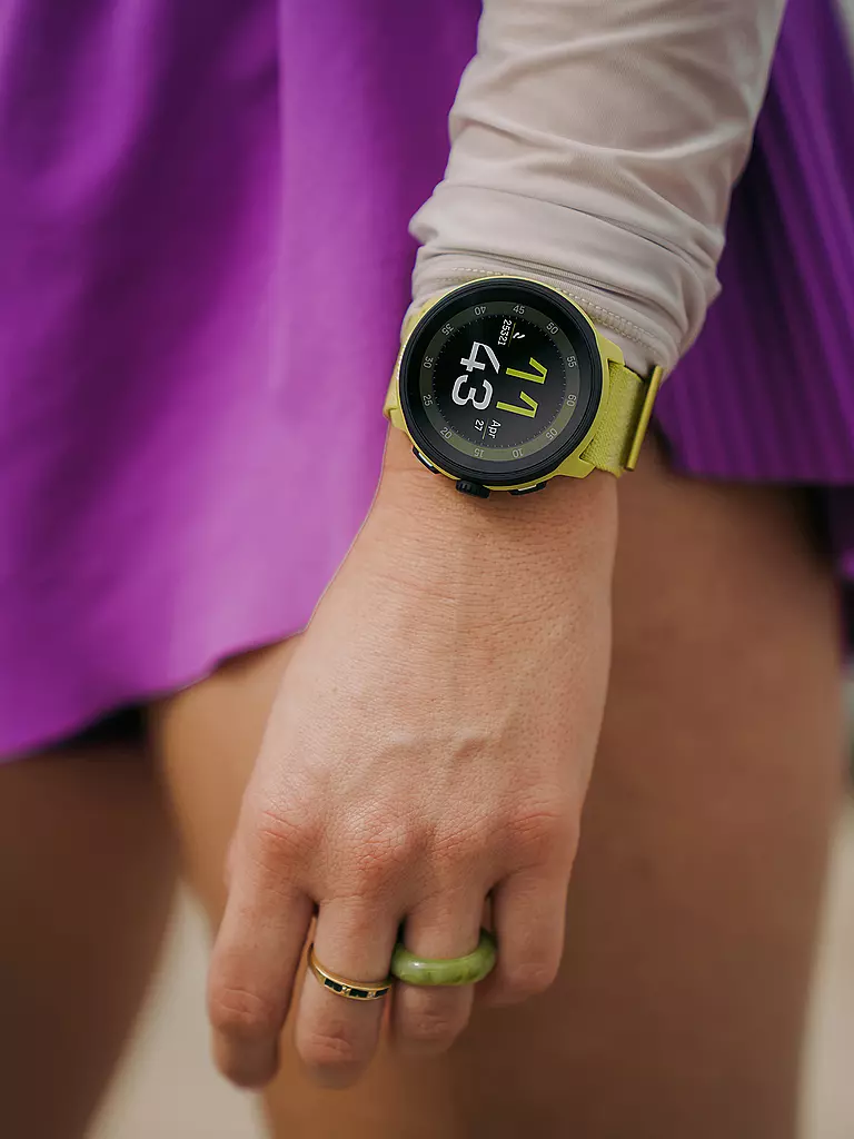 SUUNTO | GPS-Multisportuhr Suunto Run Lime | gelb