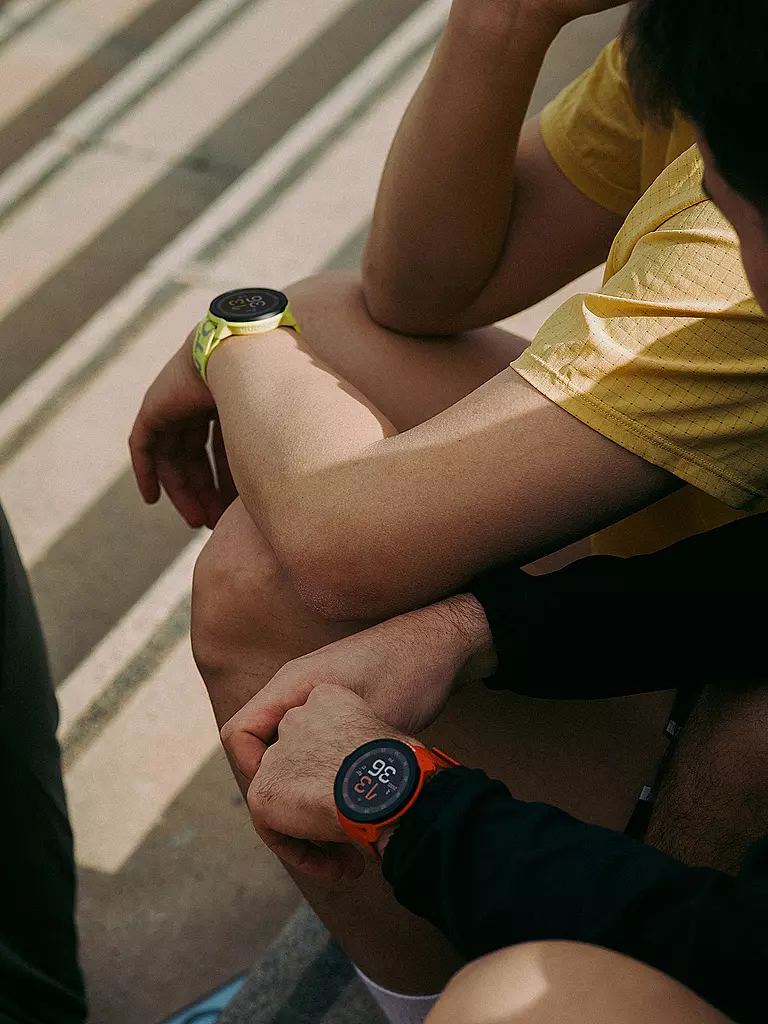 SUUNTO | GPS-Multisportuhr Suunto Run Lime | gelb