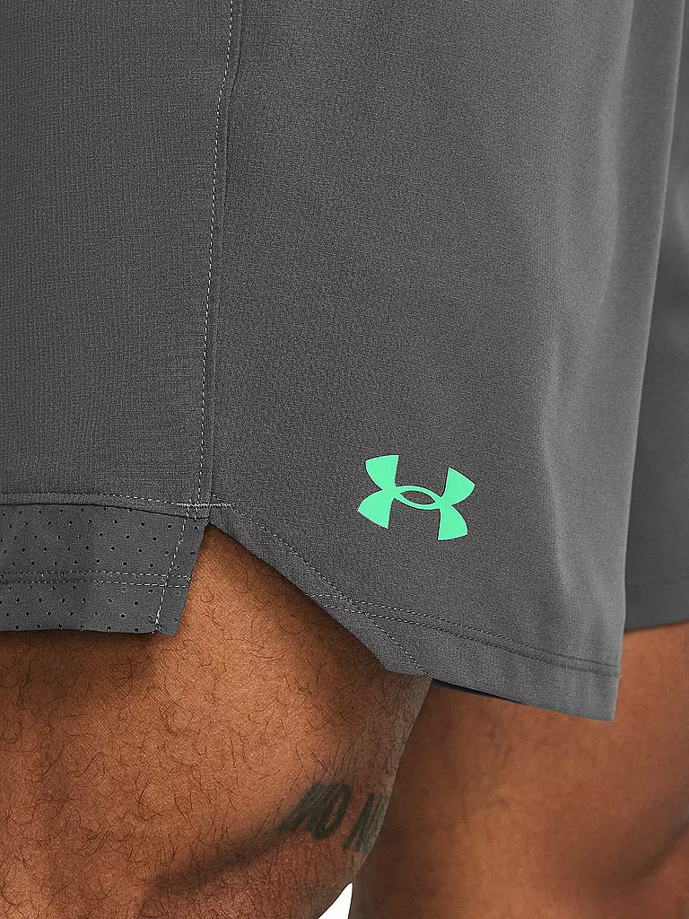 UNDER ARMOUR | Herren Fitnessshort UA Vanish 15cm | schwarz