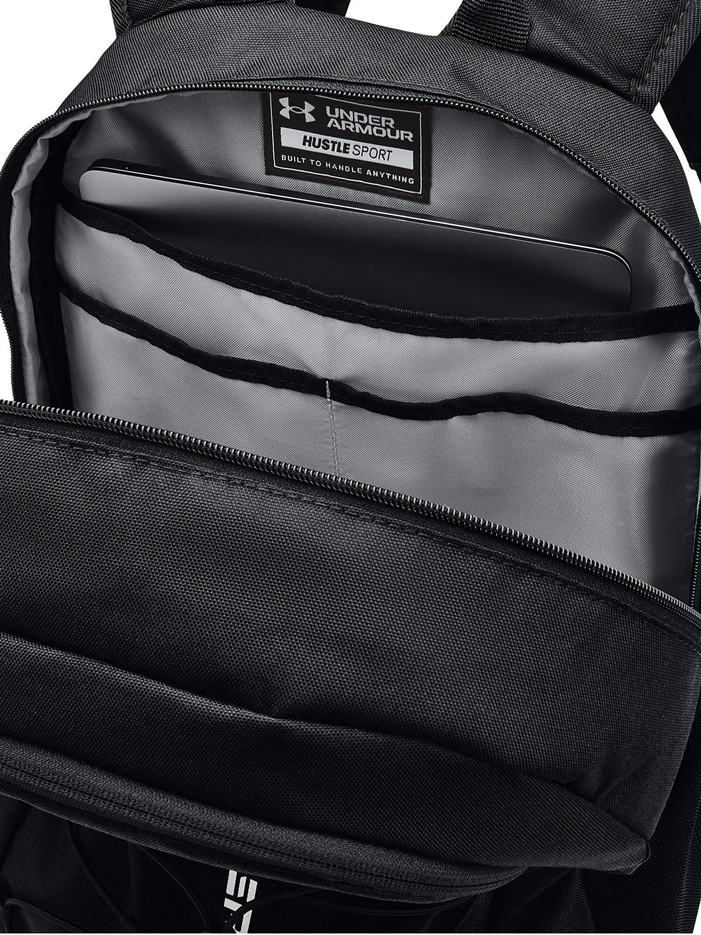 UNDER ARMOUR | Rucksack Hustle 26L | schwarz