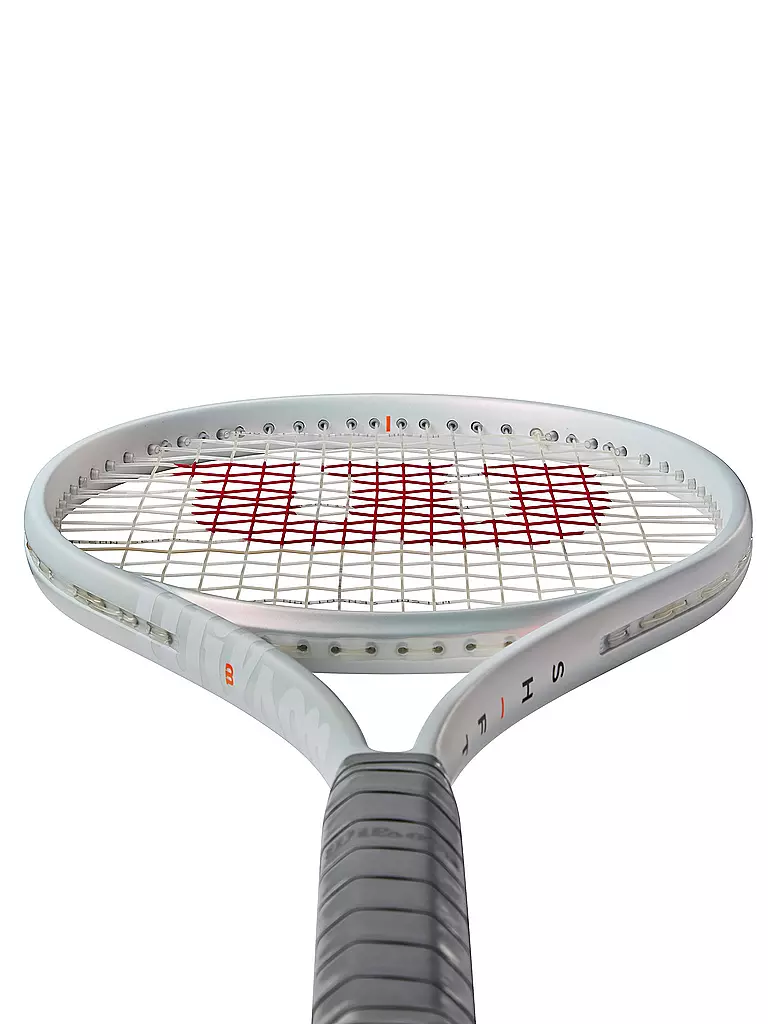 Ein Tennisschläger Und Ein Ball Kosten 1 10 WILSON Tennisschläger Shift 99L v1 weiss