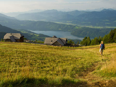 480x360_Outdoor_Weitwandern_Alexander-Huette-Millstaetter-Alpe.jpg