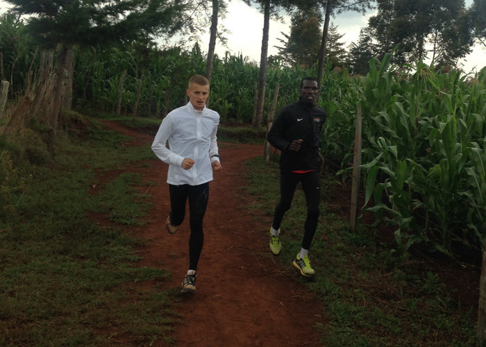 kenia-runner-1-700×500 kenia-runner-1-700×500