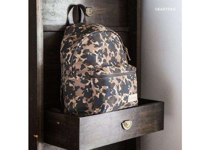 700×500-eastpak2