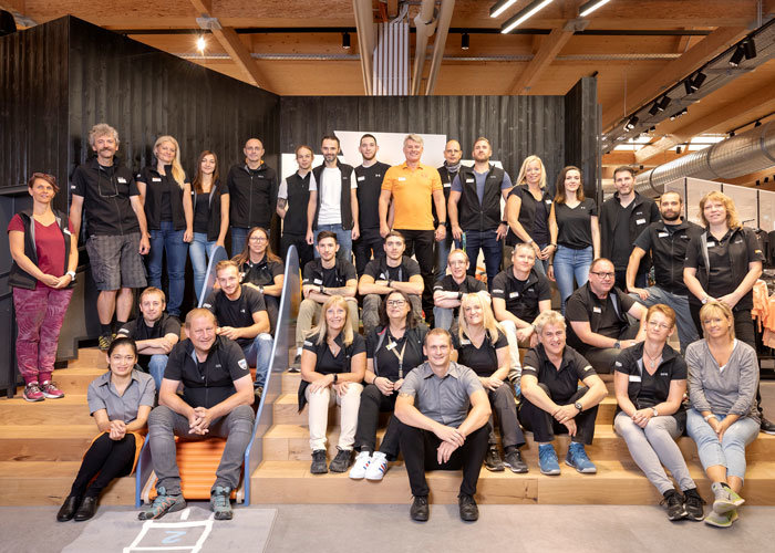 700×500-gruppenbild-final 700×500-gruppenbild-final