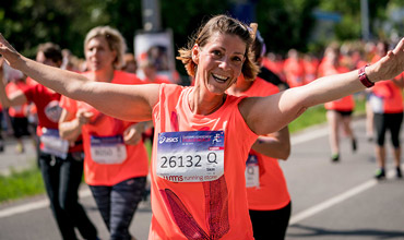 370×220-asics-frauenlauf-fs21-blog-2